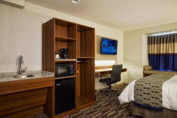 Microtel Inn & Suites by Wyndham Sault Ste. Marie image 19