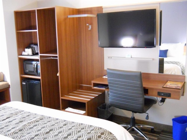 Microtel Inn & Suites by Wyndham Sault Ste. Marie image 29